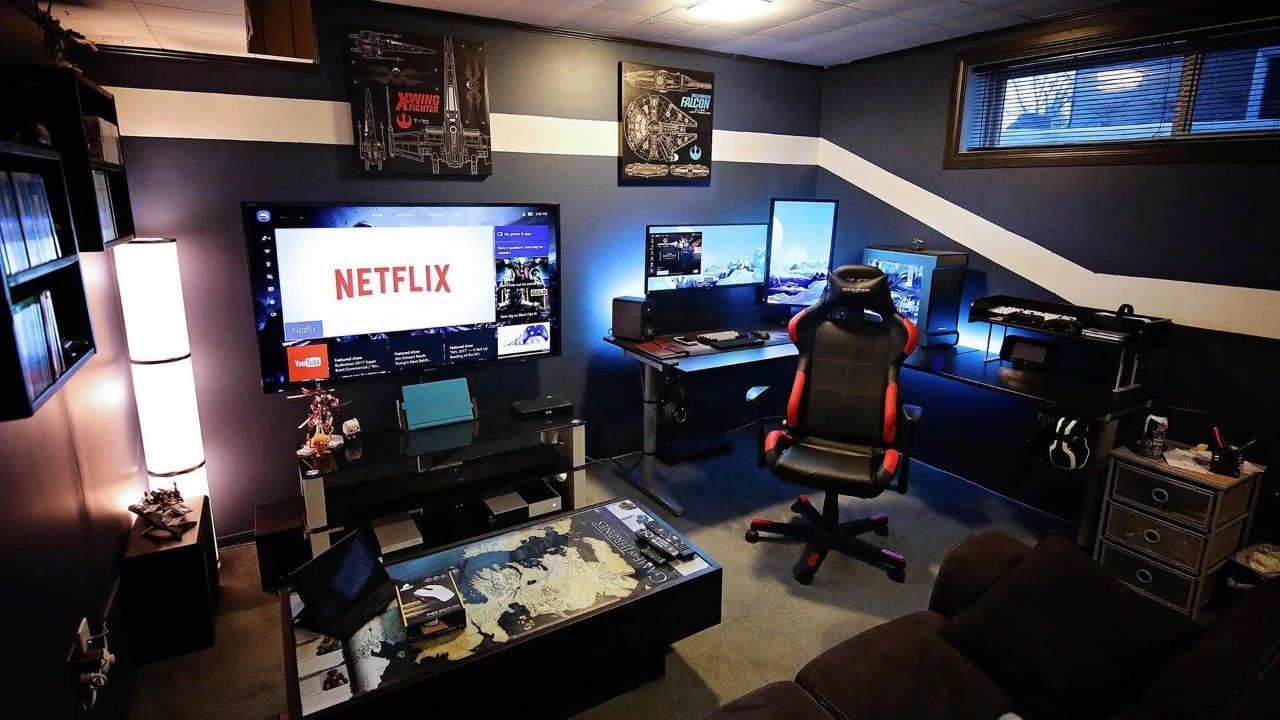 IG奪冠夜，電競(jìng)主題電腦房酷炫燈光效果全解析